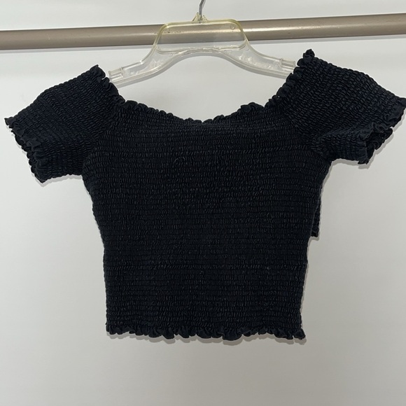 Hollister Top M Smocked Milkmaid Crop Off Shoulder Short Sleeve Crisscross Black - Picture 2 of 4